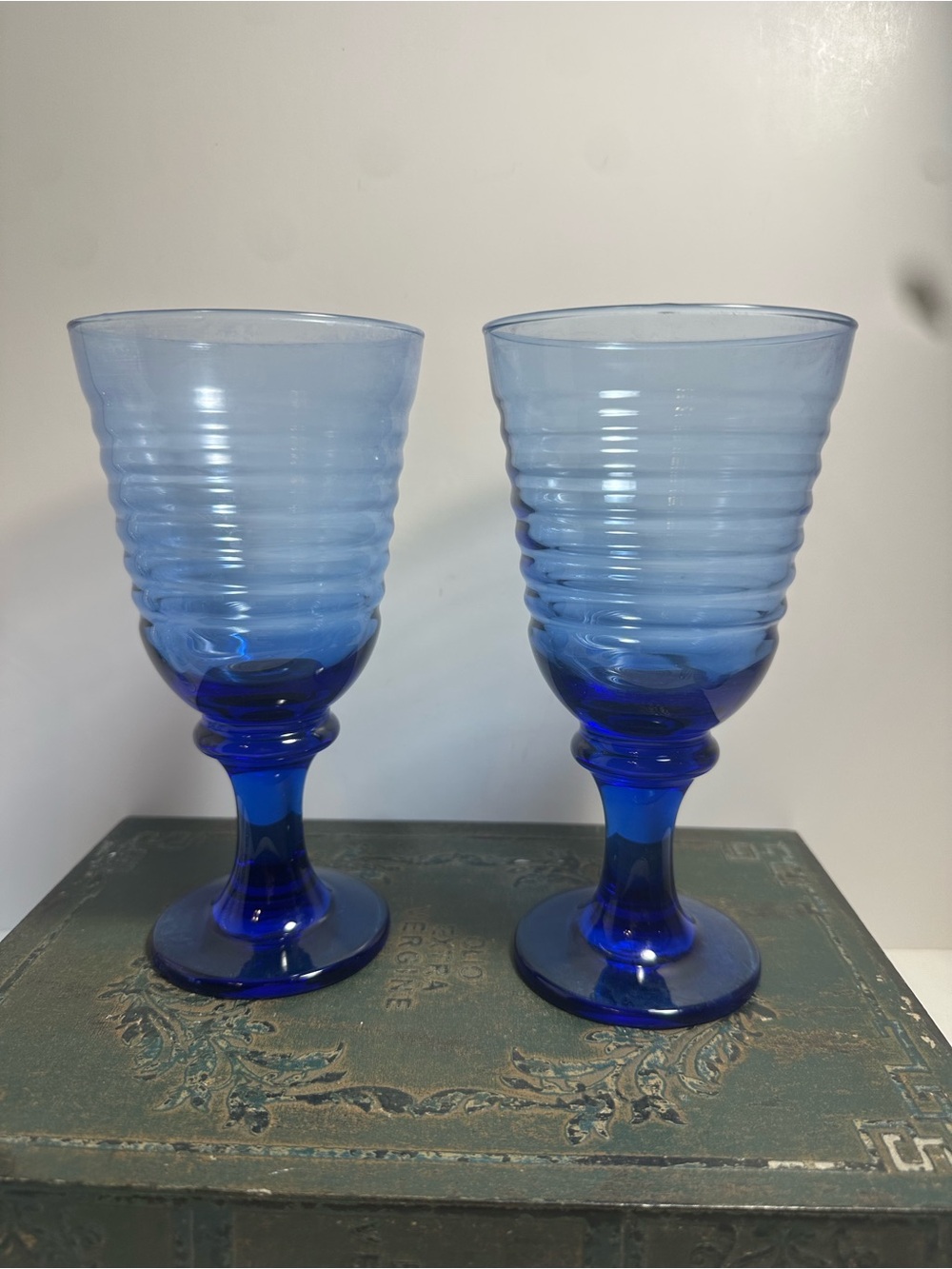 Set of 2 Blue Ribbed Glass Goblets